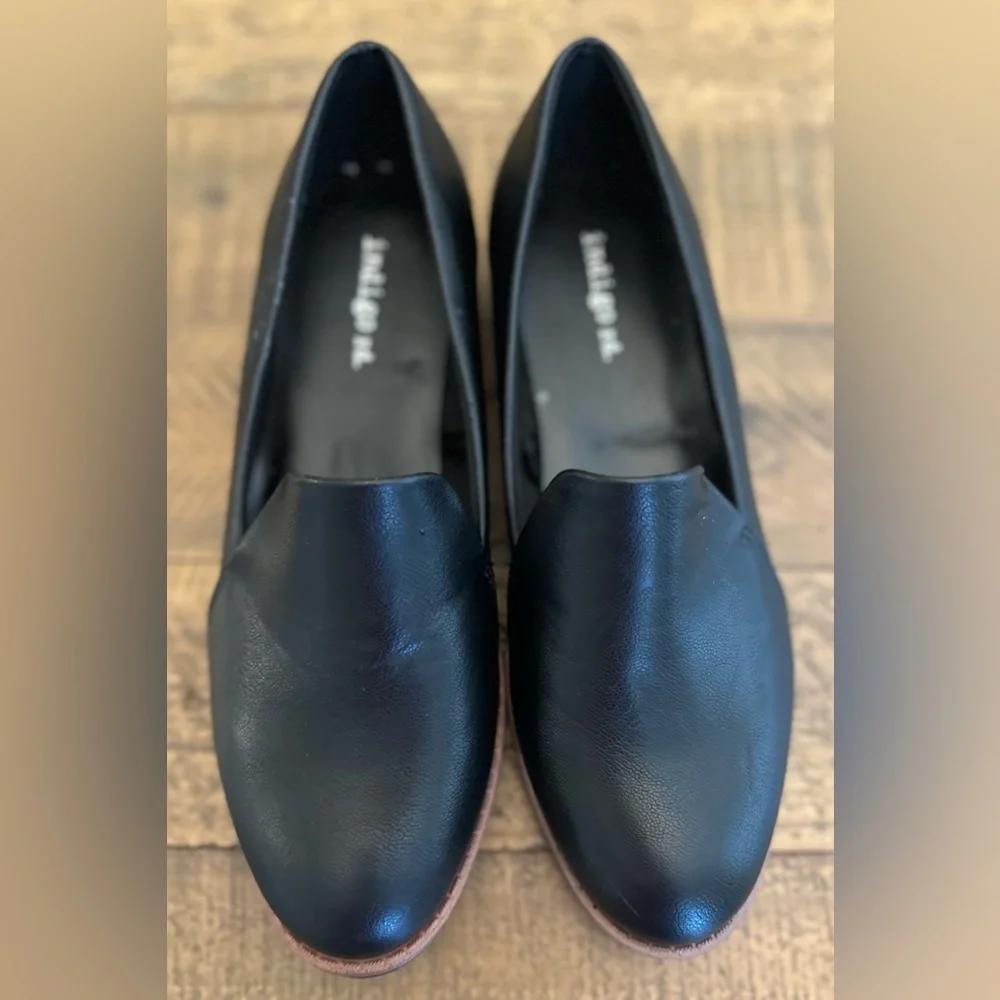 NWOT Indigo Rd Halen Loafers - Size‎ 6